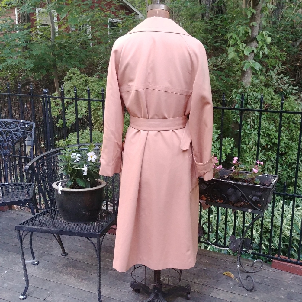 Vintage rain coat - Picture 2 of 2